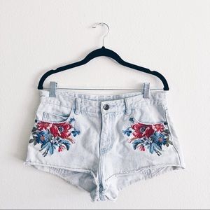 Element Embroidered Denim Shorts Size 27